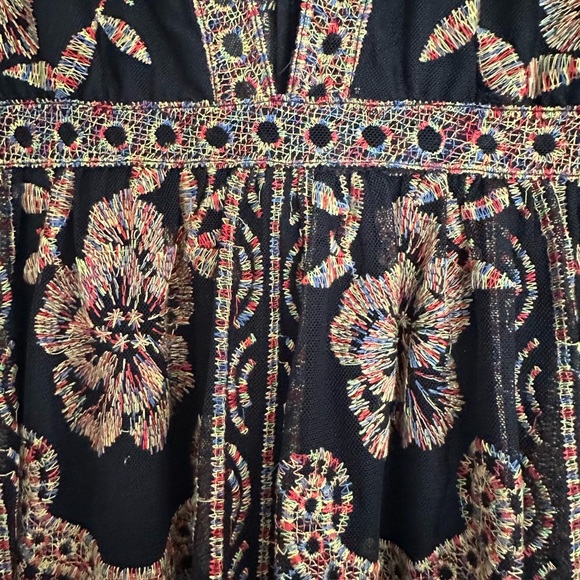 Black Embellished Maxi Skirt with Slit for Night Out - Picture 3 of 10